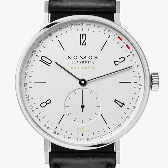 ノモス グラスヒュッテ(NOMOS Glashütte) アホイ ネオマティック